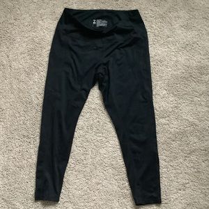 Zella Black Leggings with Pockets (size L)